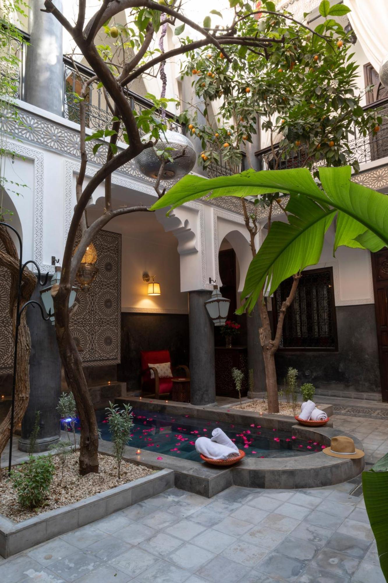 Riad O'zeen *