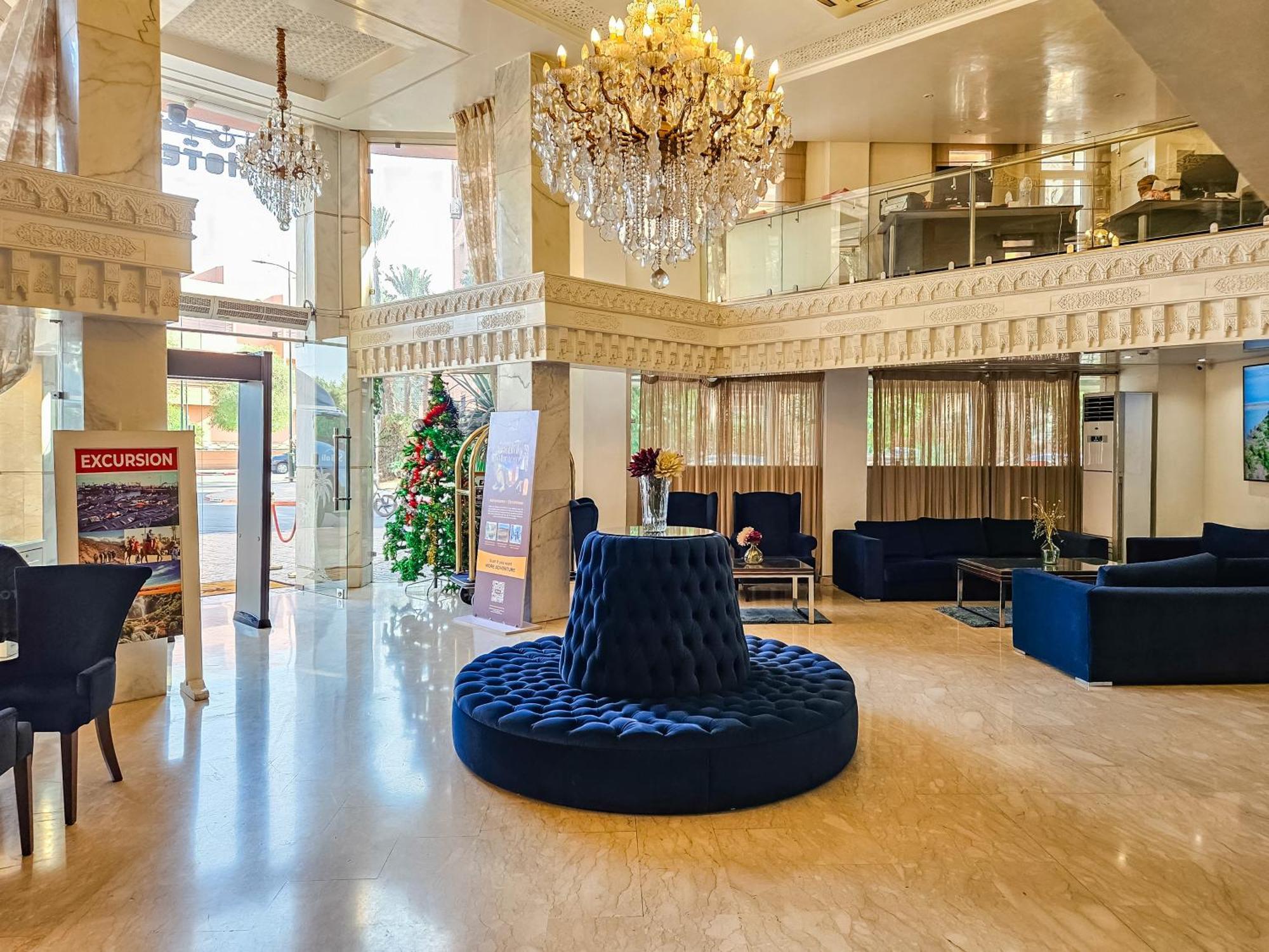 Racine Hotel 3*