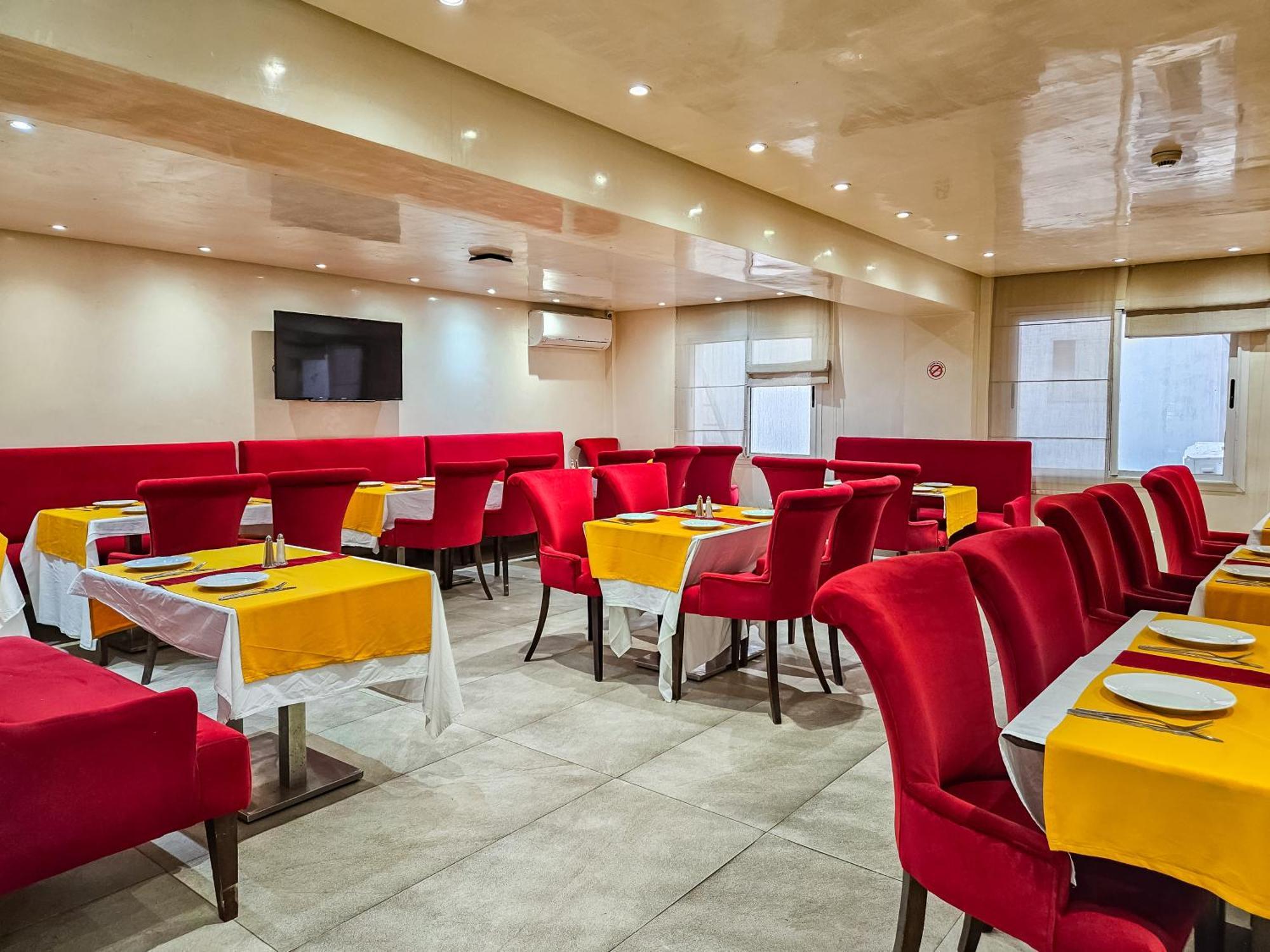 Hotel Racine 3*
