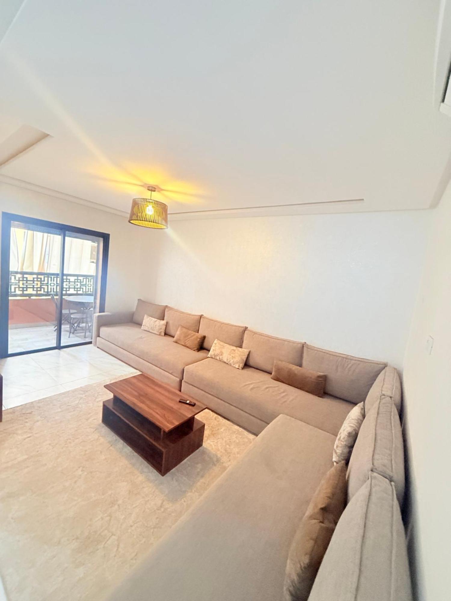 N9 Cosy Family & Balcon & Piscine Apartment