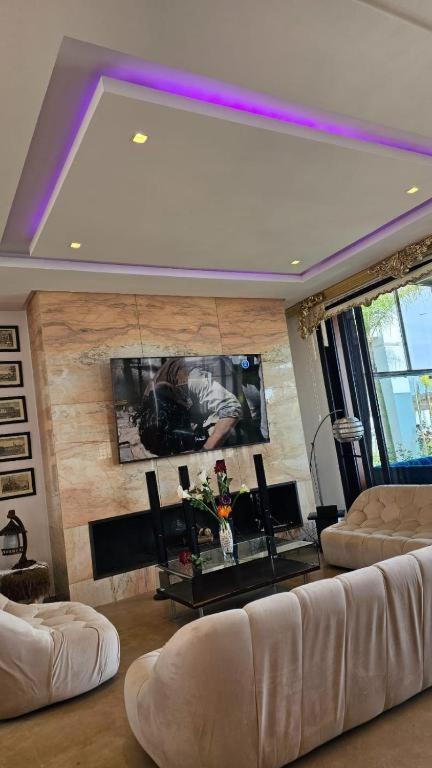 Luxury 5 Bedroom Large Villa Marrakesh