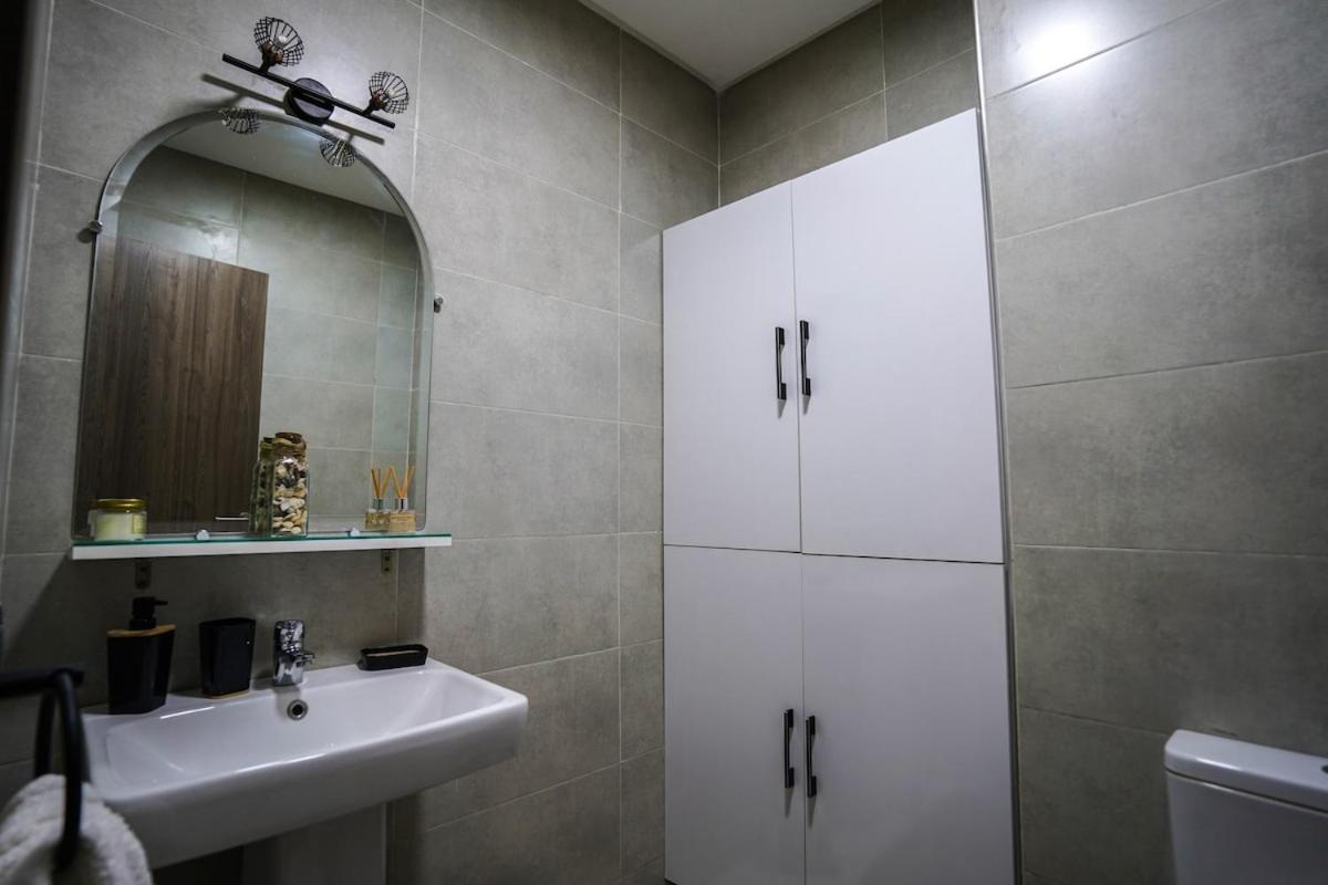Apartment New And Luxurious With A Pool *