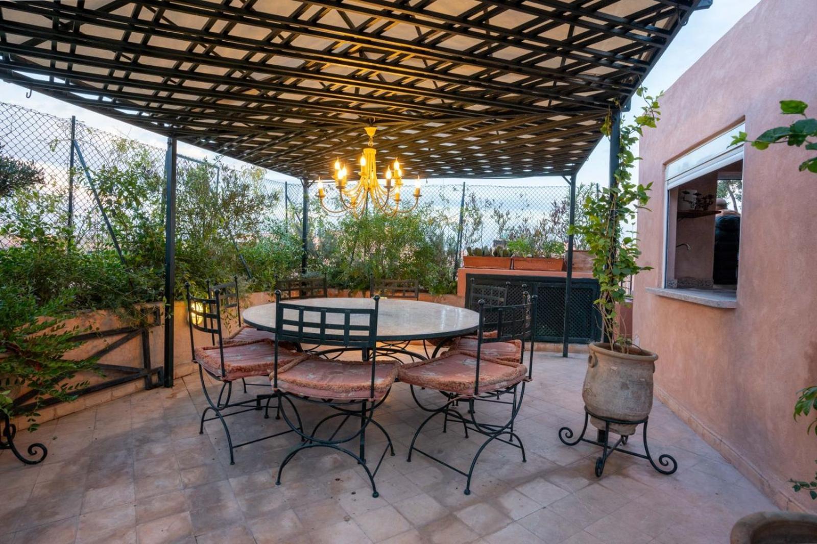 Privilege Au Coeur De Marrakech !profitez D'un Espace Elegant Equipe De Confort