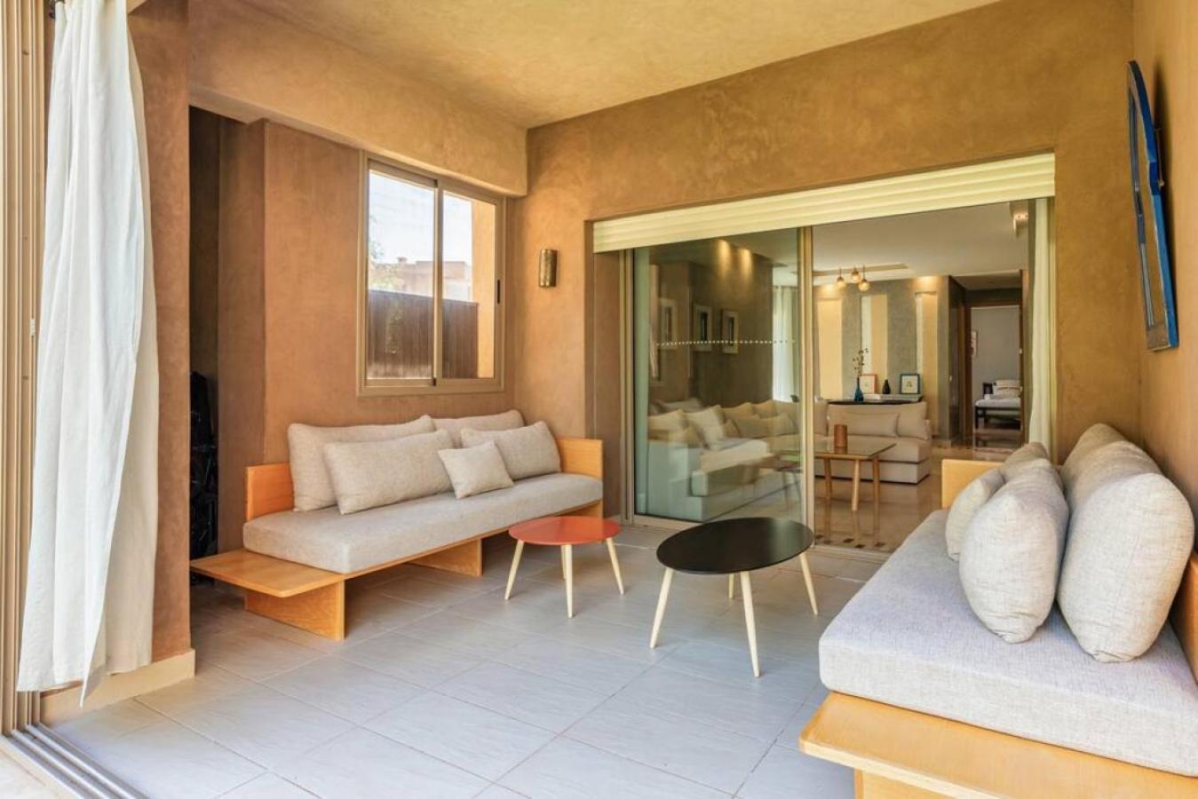 Confort Rez-de-jardin Piscine Wi-fi Terrasse Marrakesh