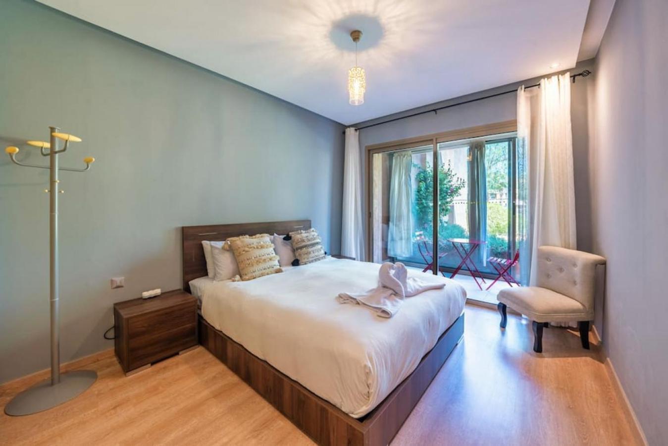 Apartment Confort Rez-de-jardin Piscine Wi-fi Terrasse