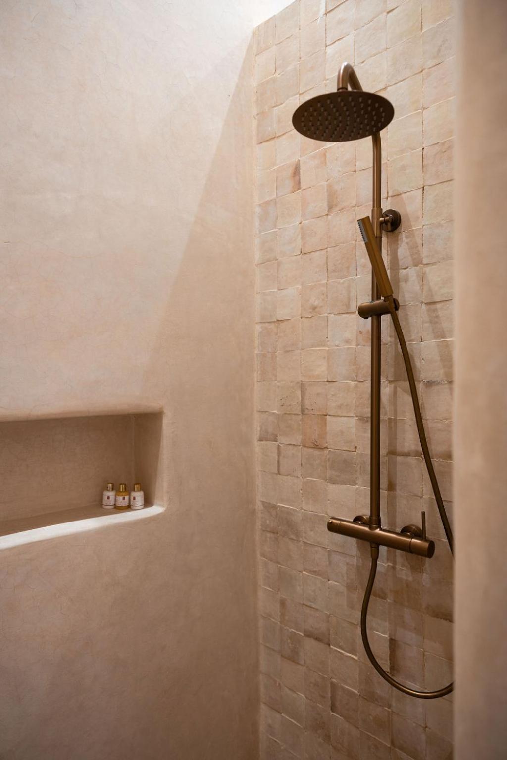 Riad Maison Nalos *