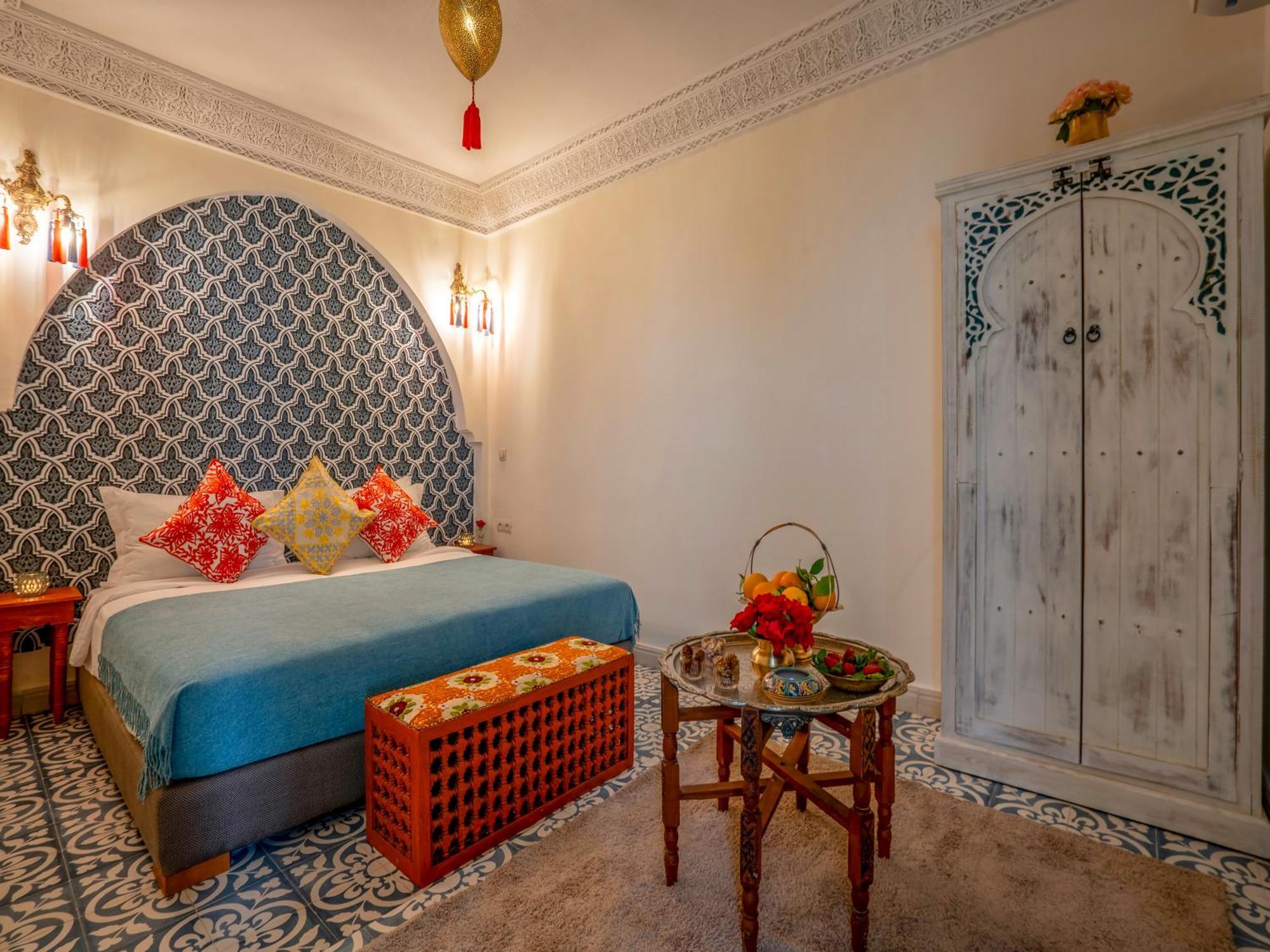 Dada Messouda Riad *