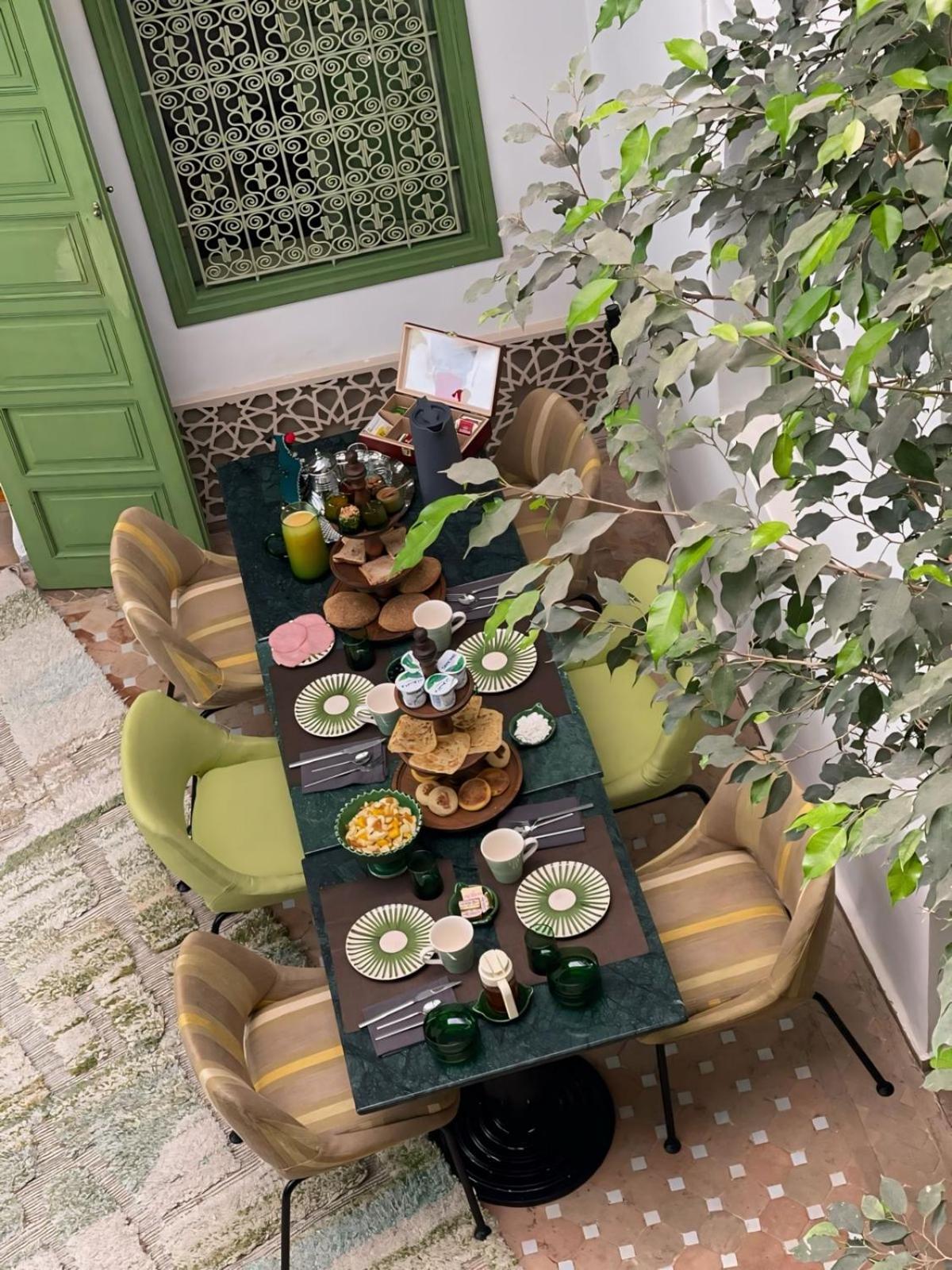Dar Adal Exclusivite 2 A 6 Personnes Petit Dejeuner Compris Place Jemaa El Fna *