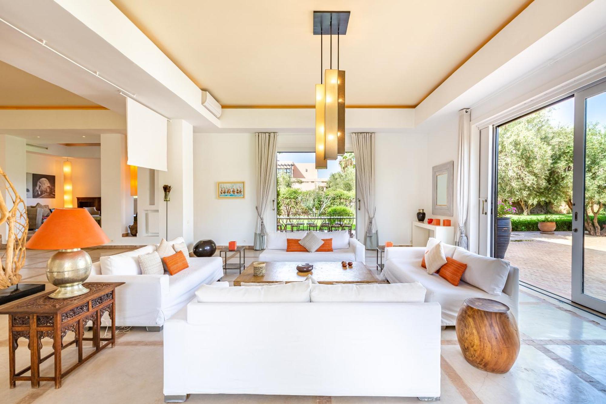 Luxury Getaway In Marrakech , Zaria With Pool And Breakfast Villa *
