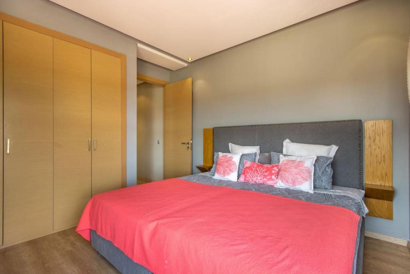Stylish In Prestigia Area Pool View Holiday home *
