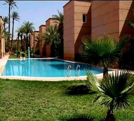 Riad Yazuinaa