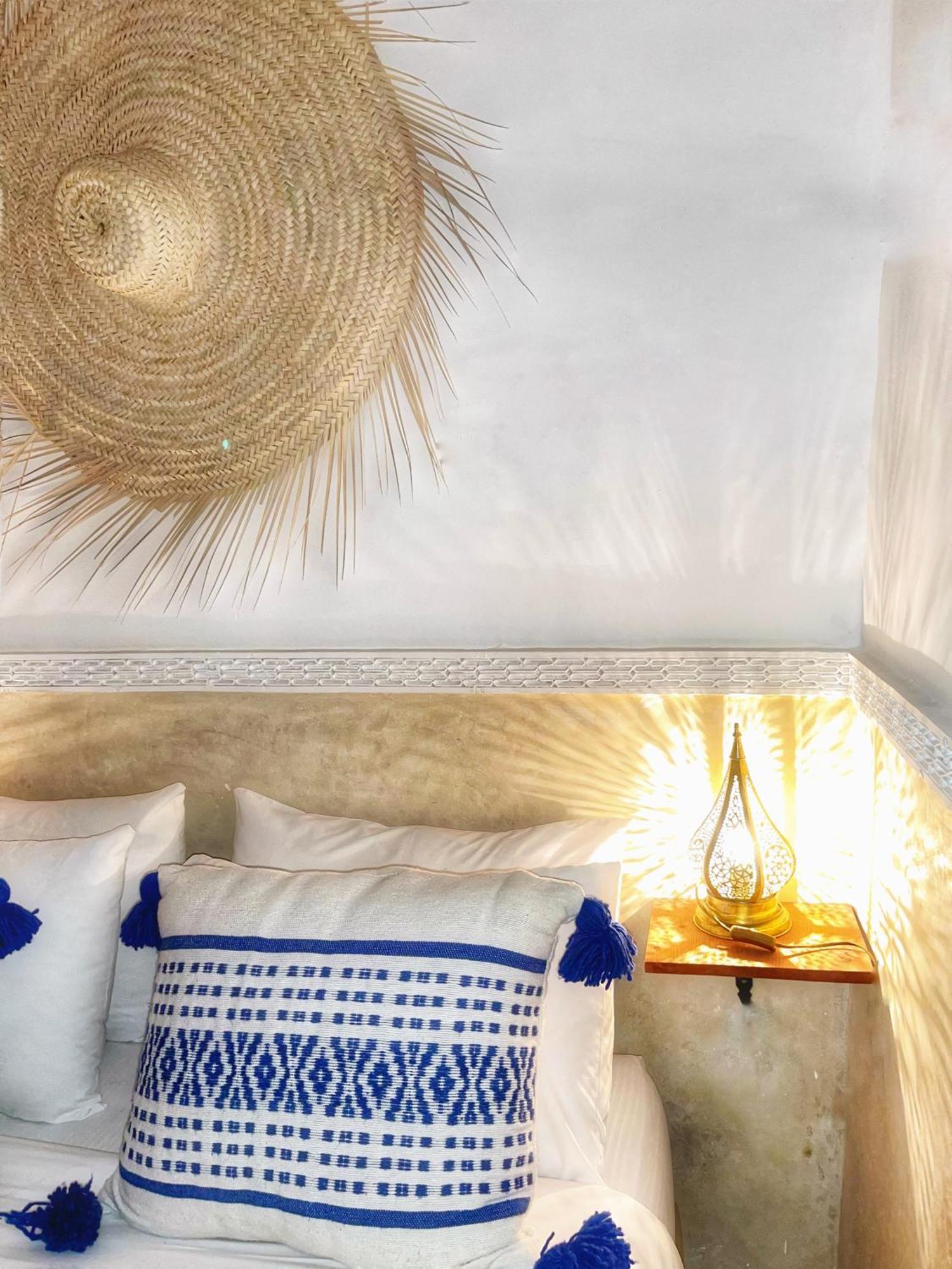 Riad Tarba &