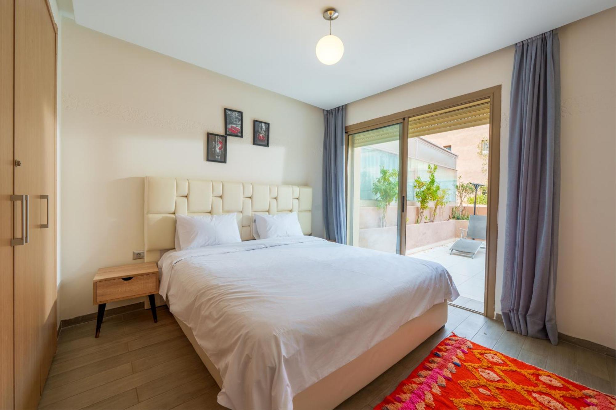 Spacious Luxury With Heated Pool Center Apartment Marrakesh
