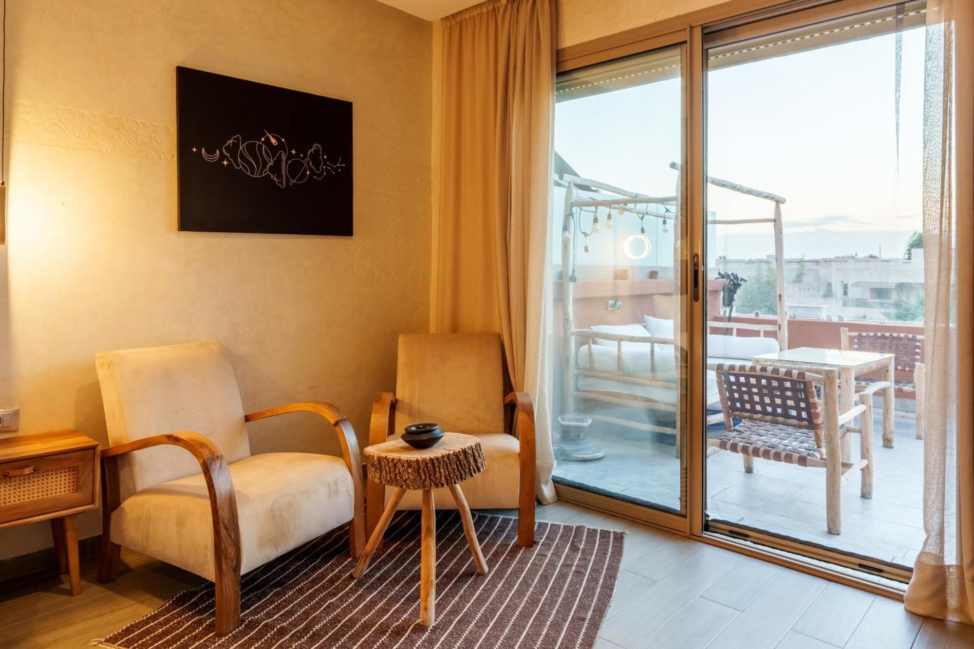 Apartment Spacious Luxury With Heated Pool Center *