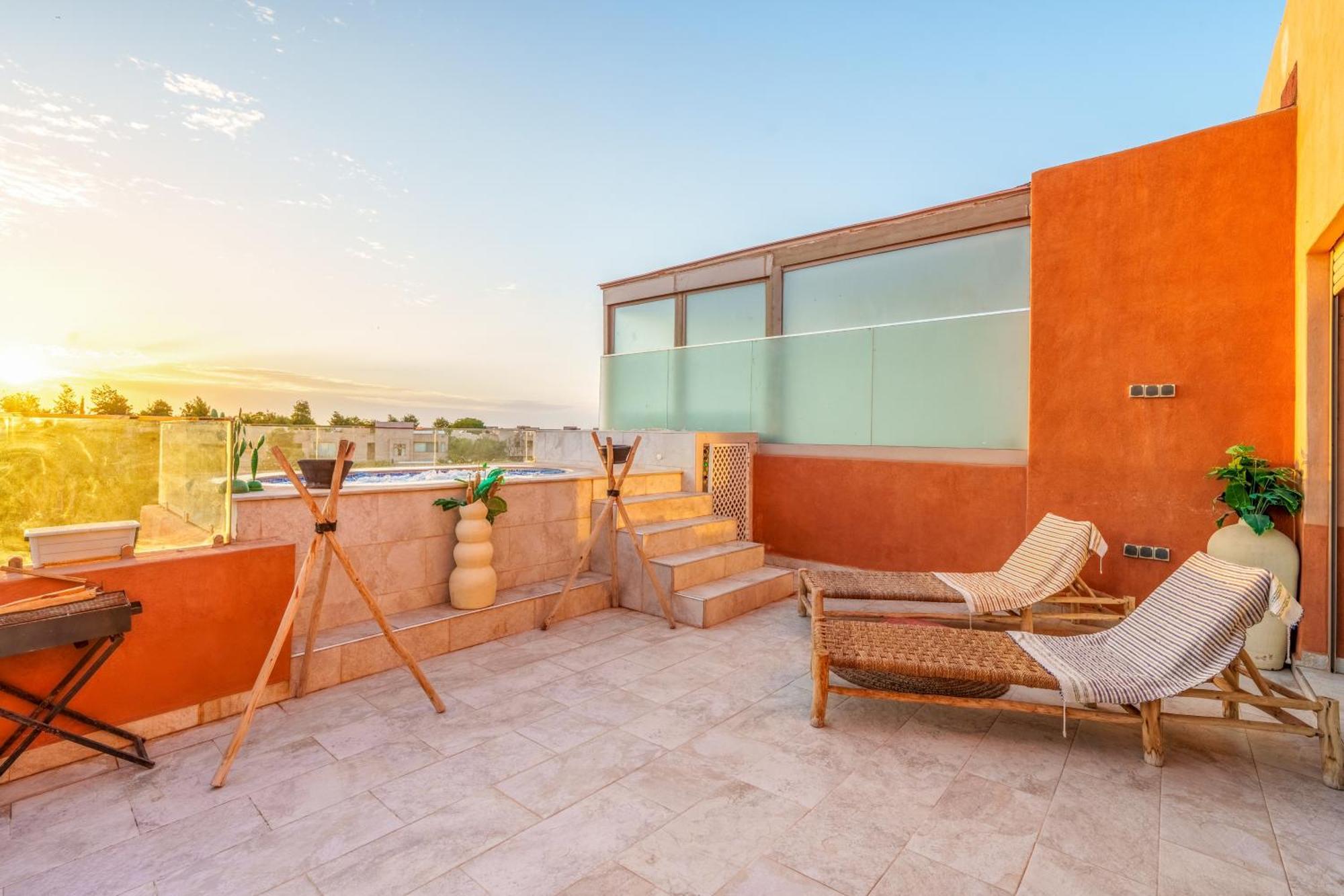 Spacious Luxury With Heated Pool Center Marrakesh