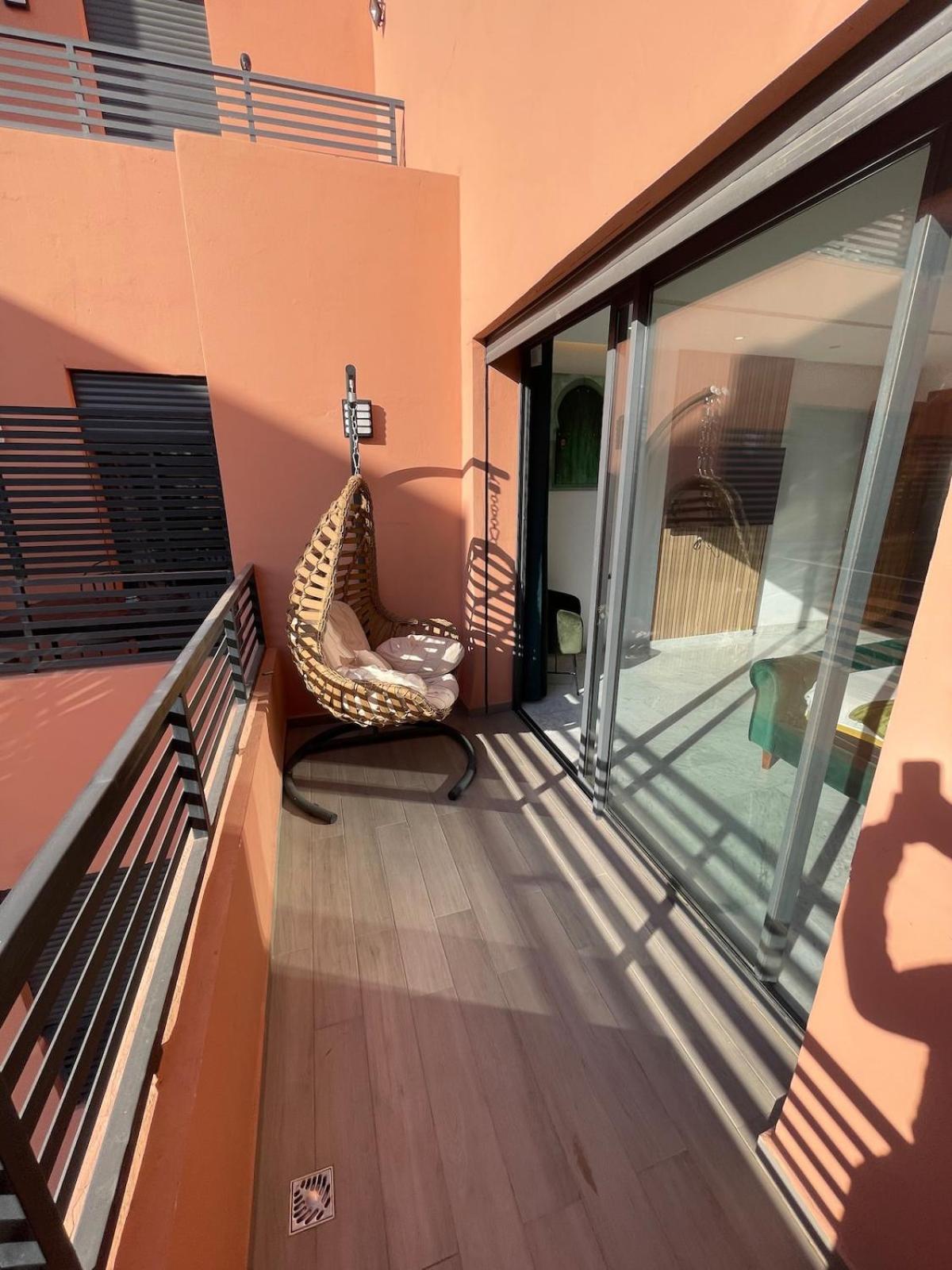Modern In Ultimate Center With Parking And Balcony Apartment Marrakesh