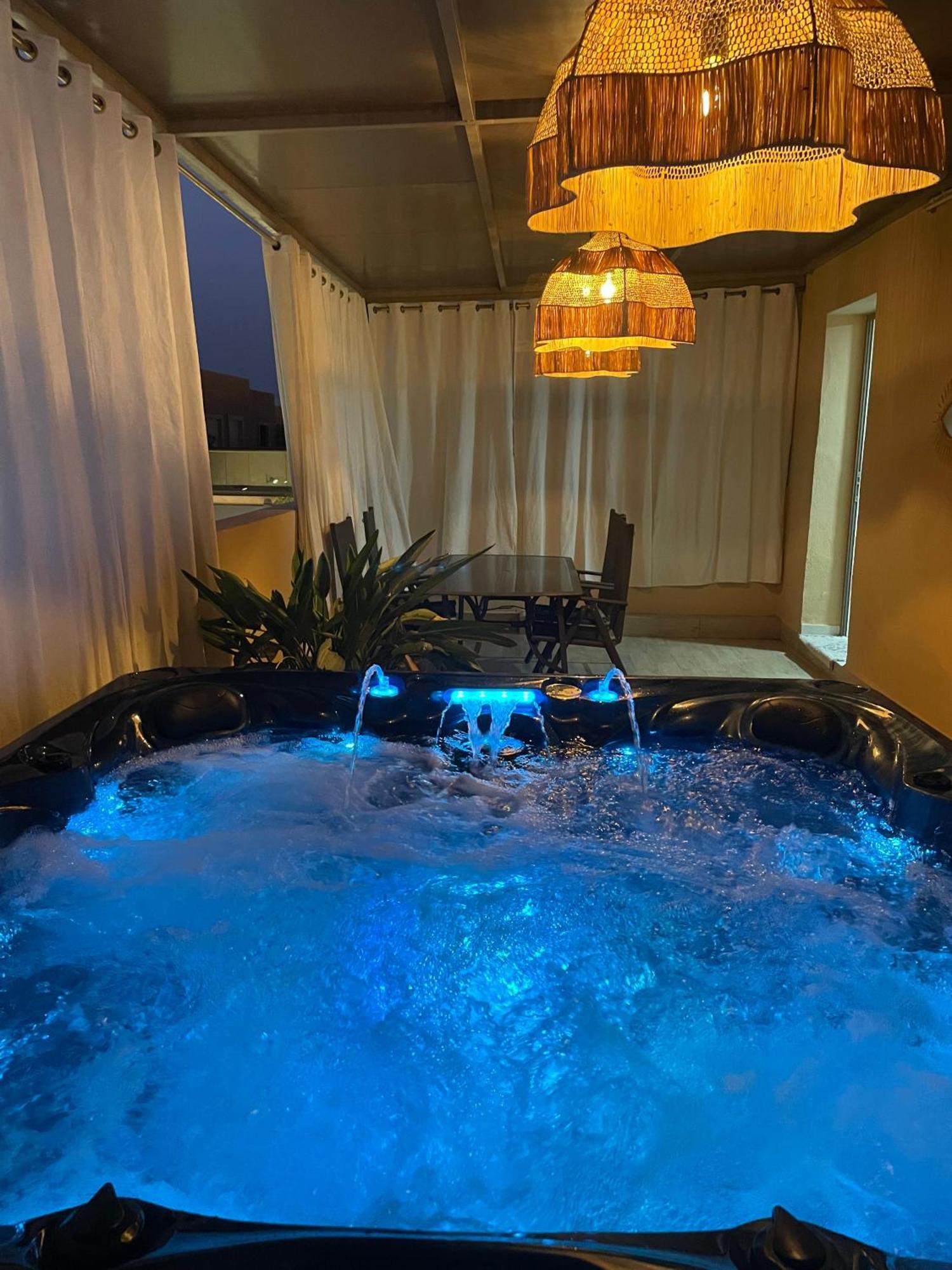 Jacuzzi Charming Luxury Xl Apartment-avenue M6 * Marrakesh