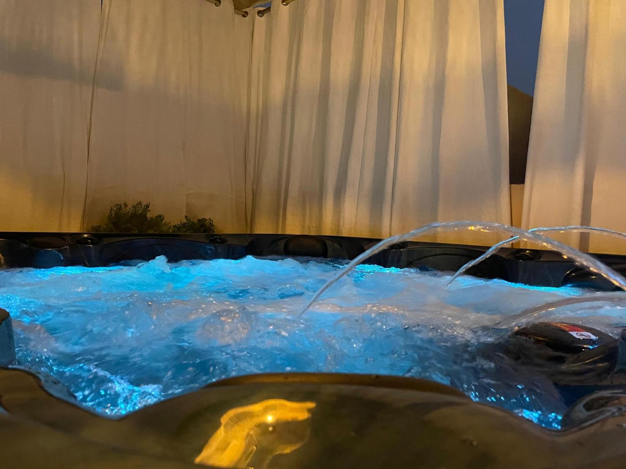 Jacuzzi Charming Luxury Xl Apartment-avenue M6