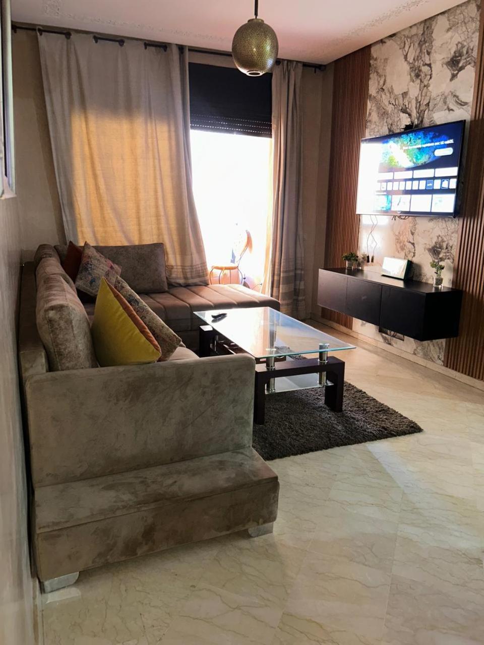 De Apartment *