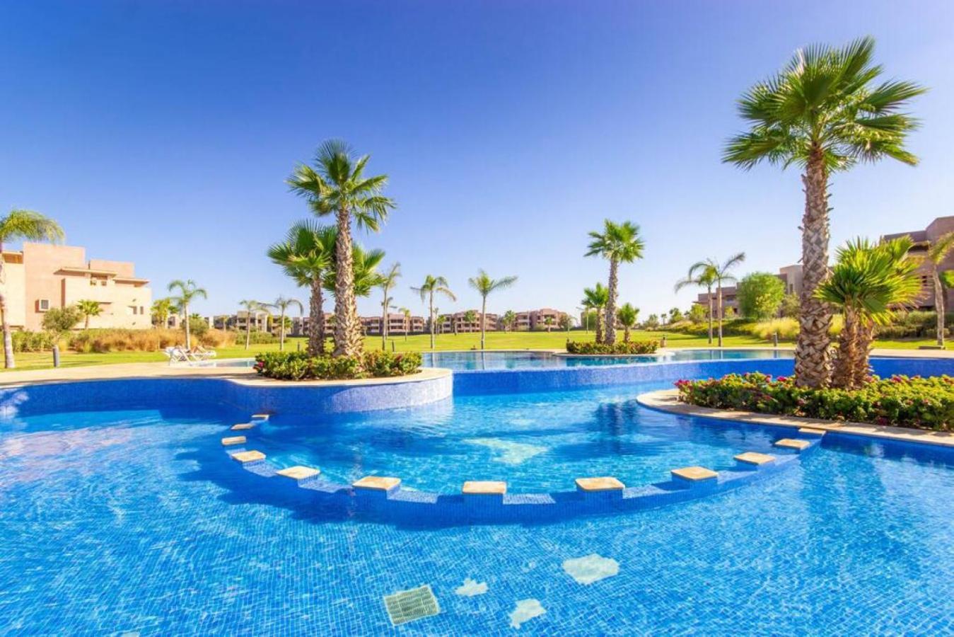 Pool And Garden View Family Relaxation *
