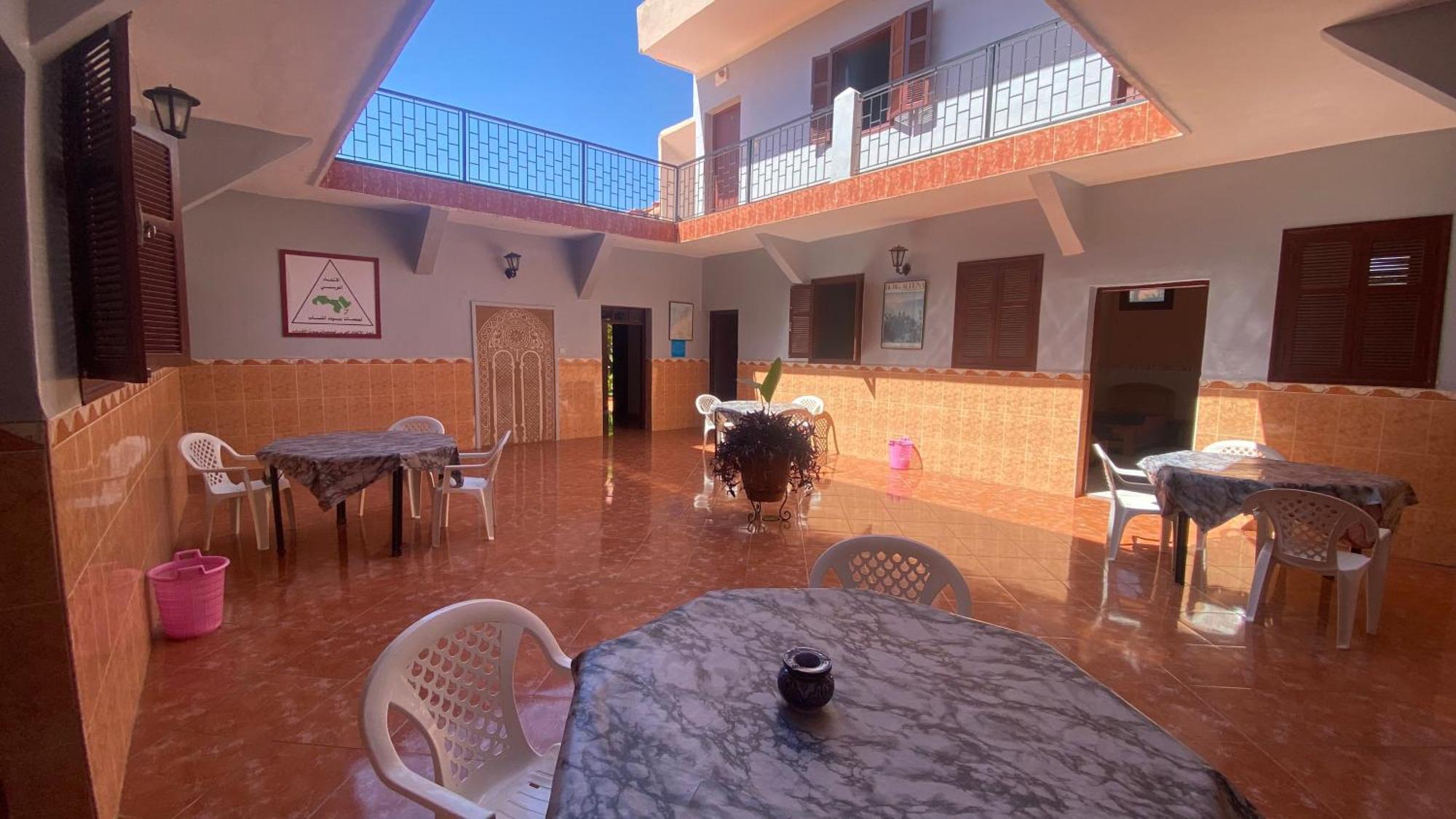 Marrakech-asni Hostel *