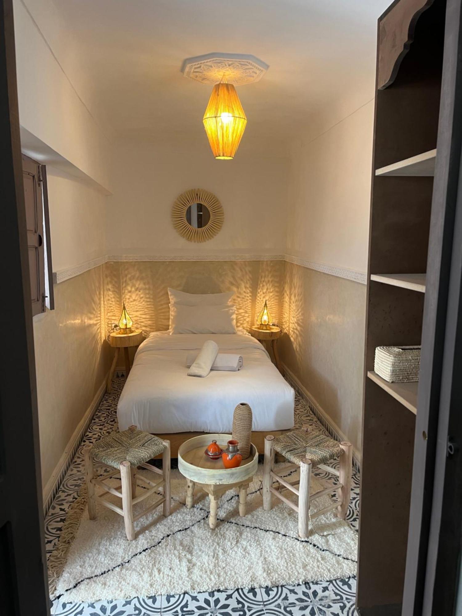 Tarba & Riad