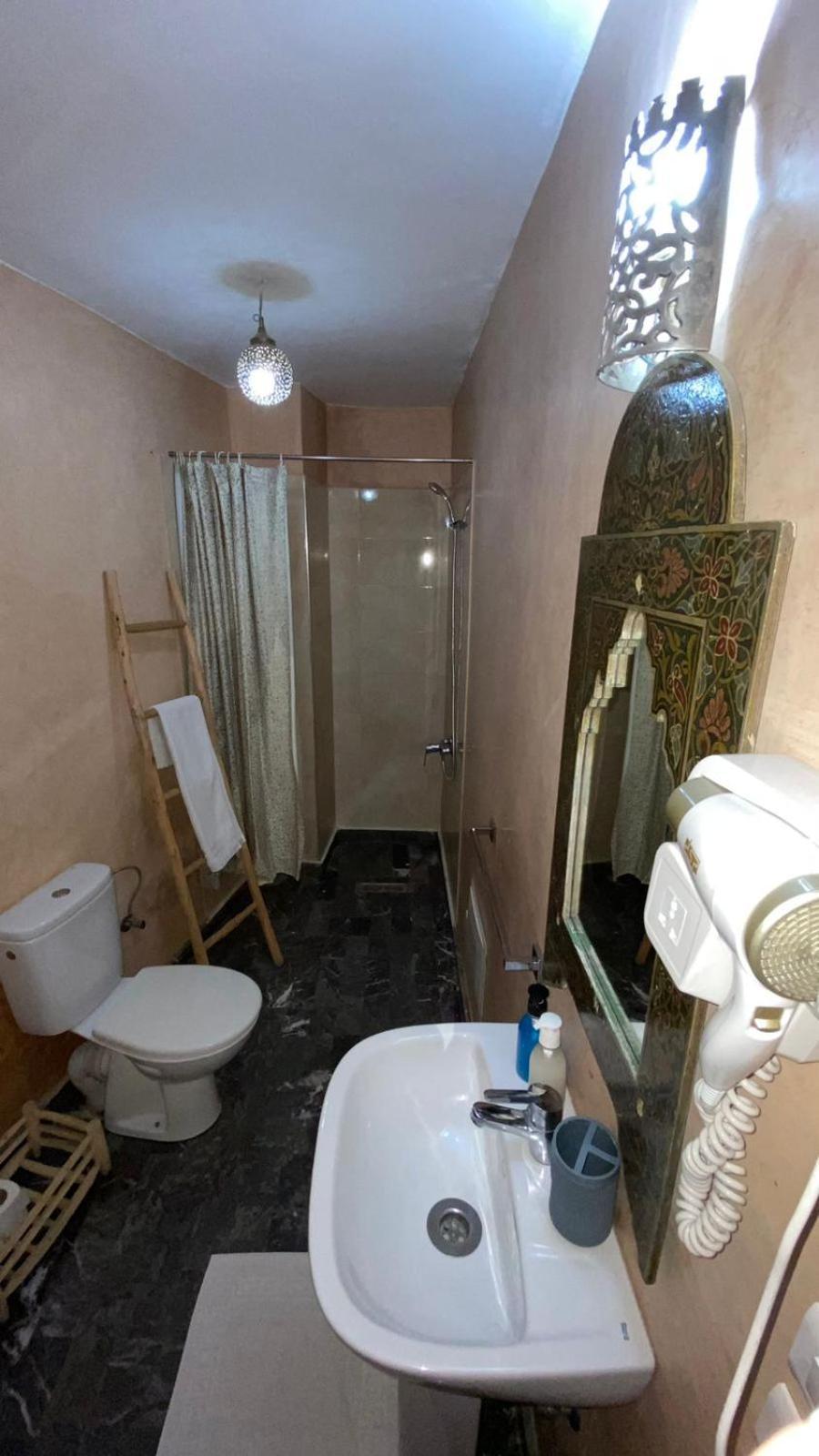 Makech Riad