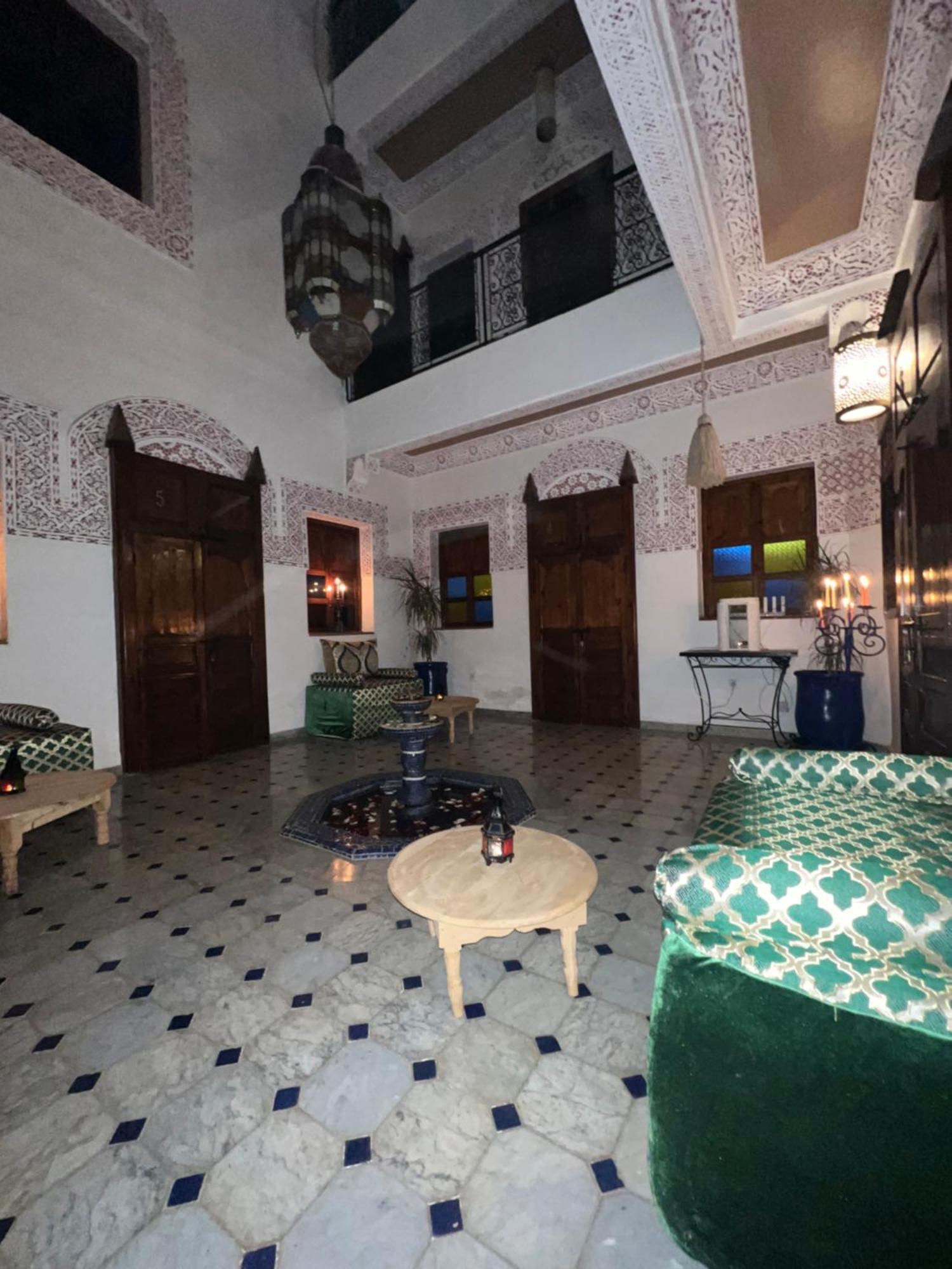 La Perla Bianca Bed and breakfast *