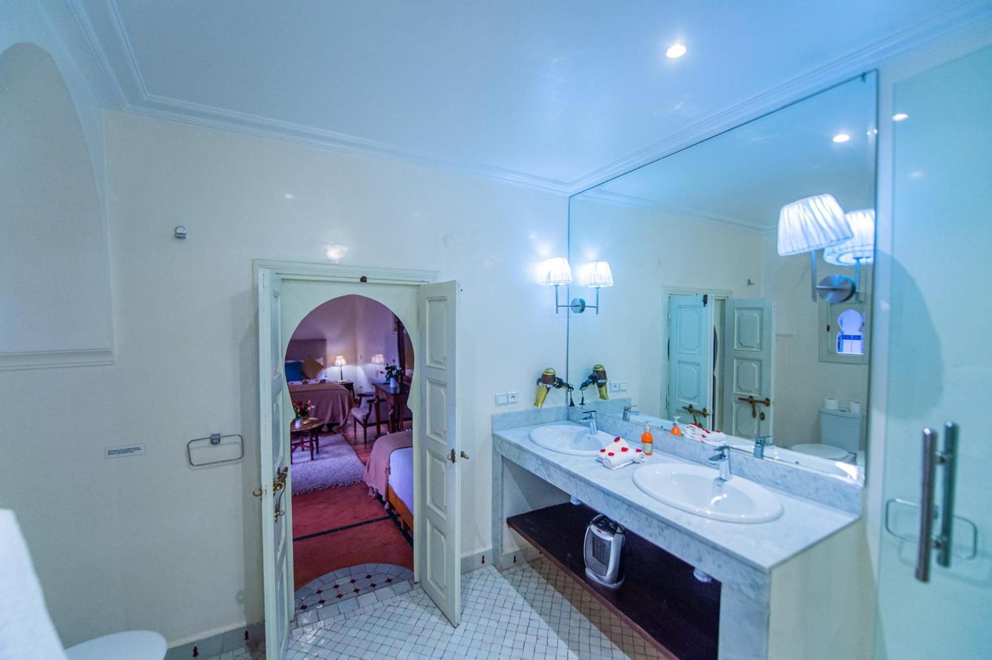 Riad Lamdina