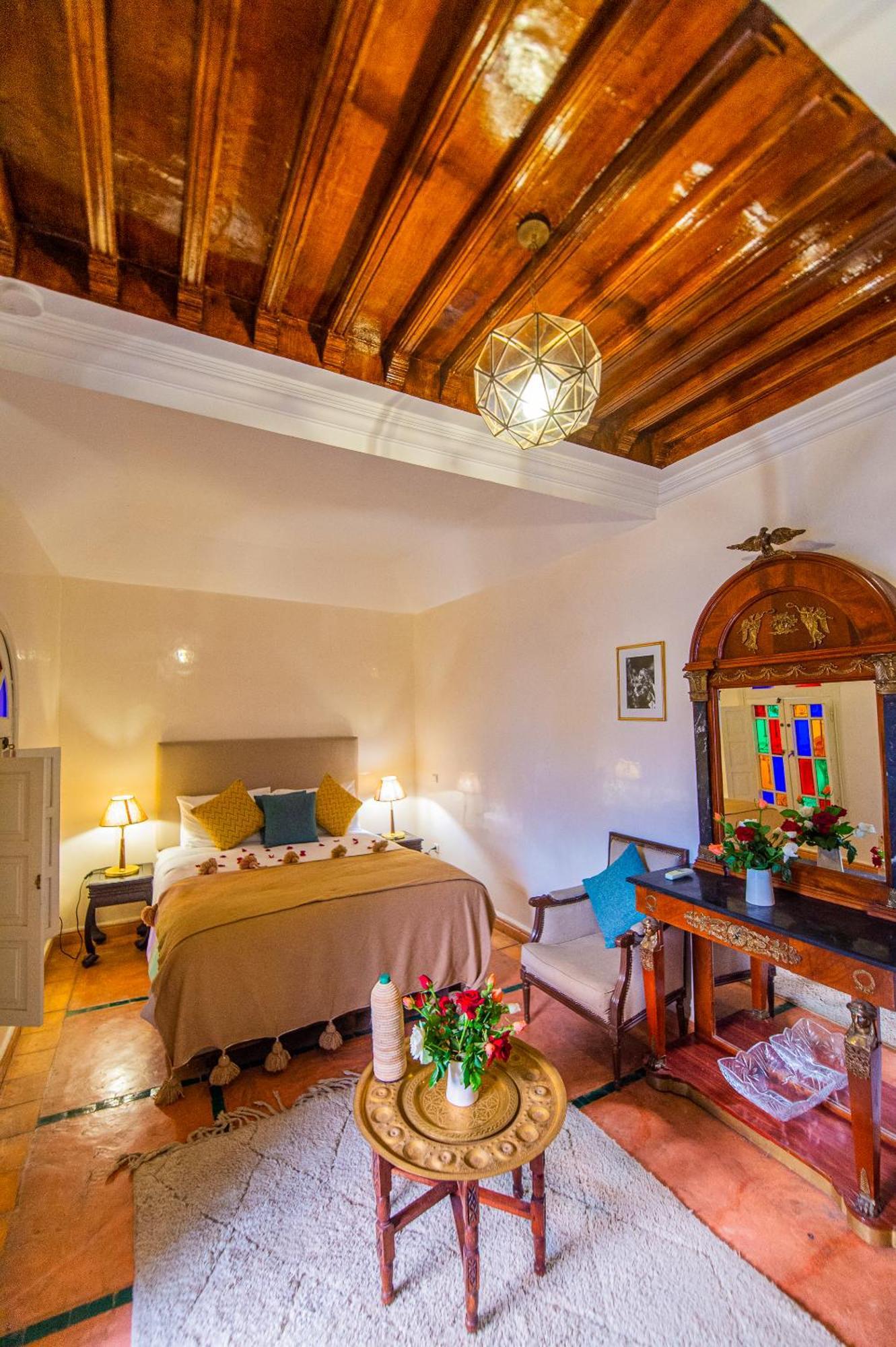 Riad Lamdina