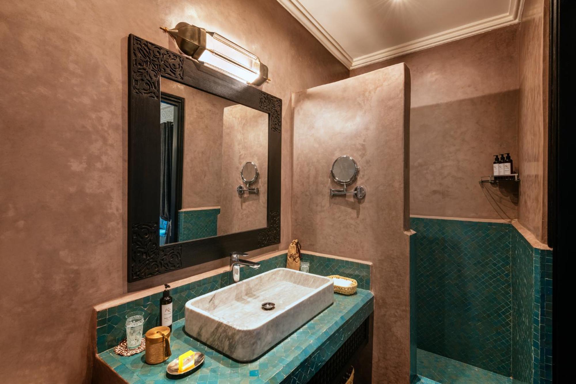 Riad Kheirredine 5*