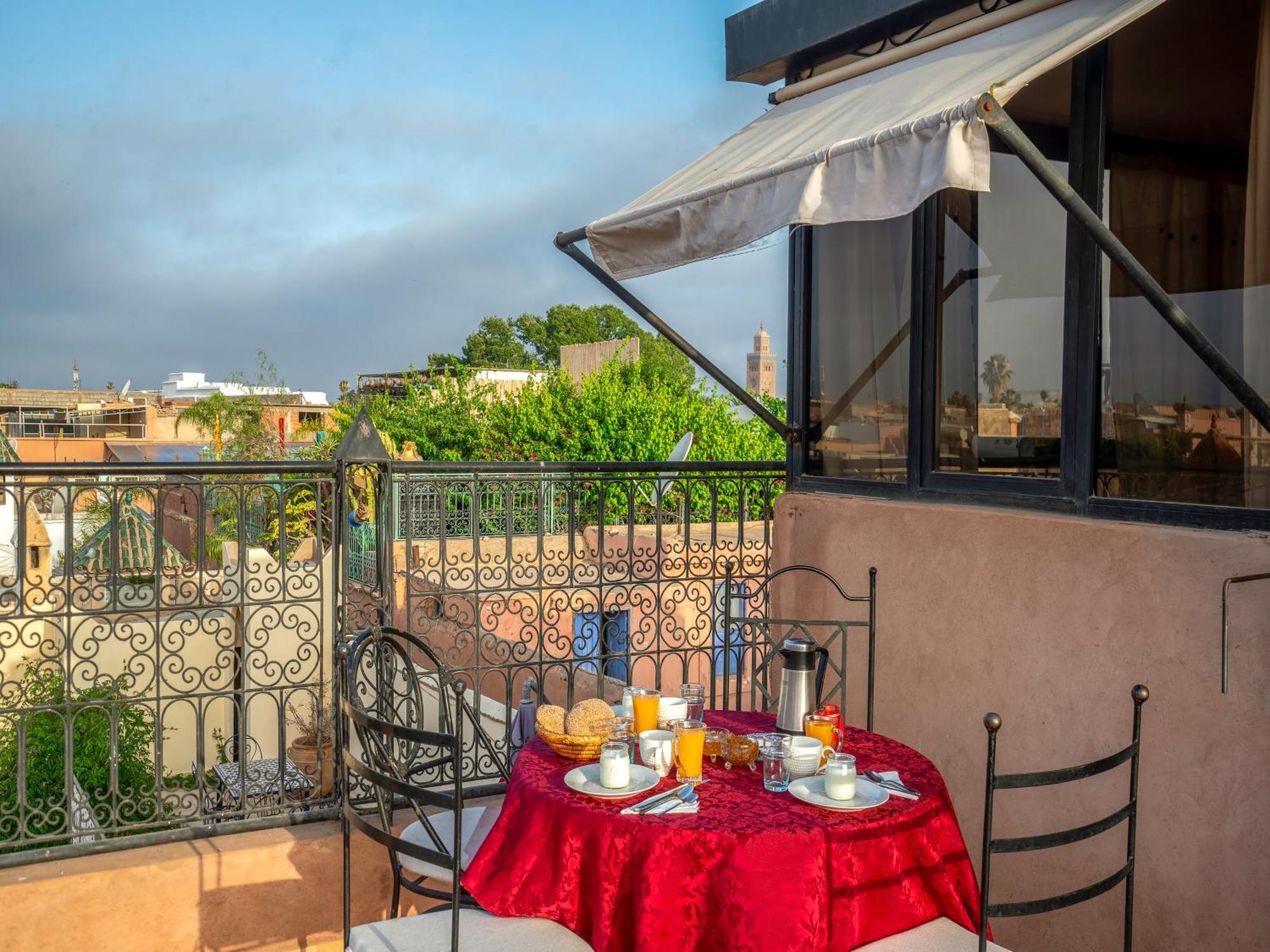 Dar Nakhla Couette-café *