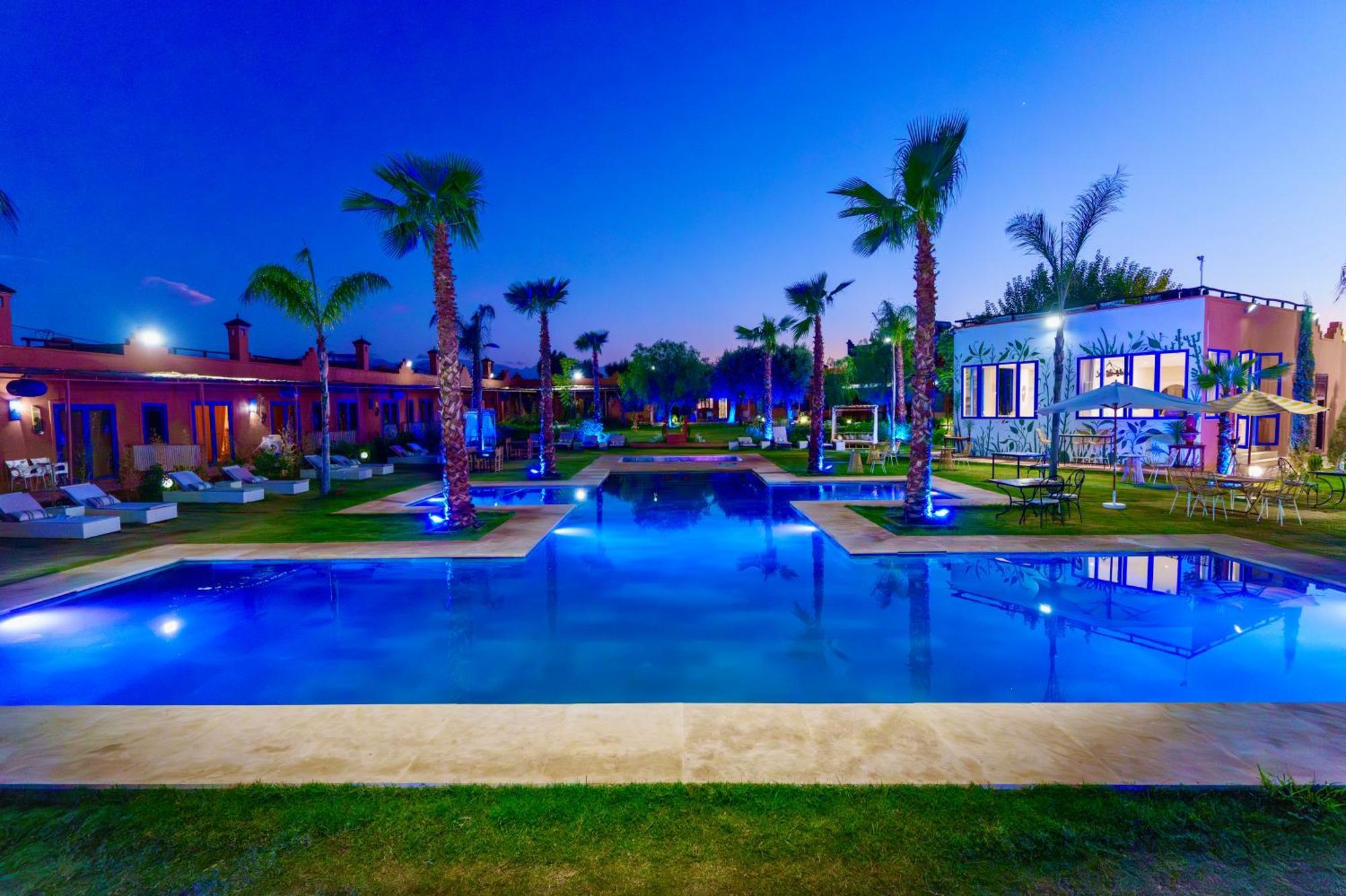 Whisper Hotel