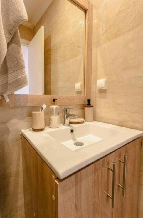 Sculpted Serenity - 2br Marrakech Center Gueliz Apartment *
