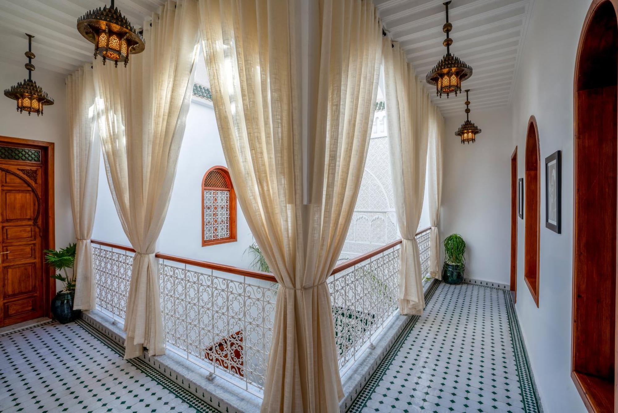 Dar Al-famila Hamam & Casa de hóspedes *