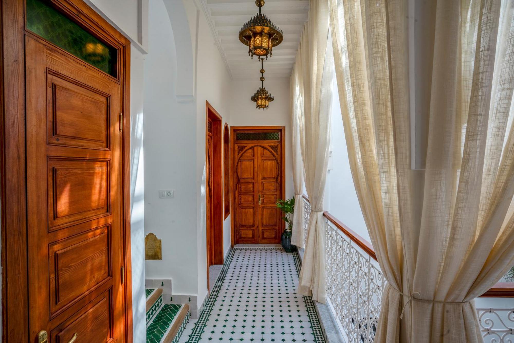 Dar Al-famila Hamam & *