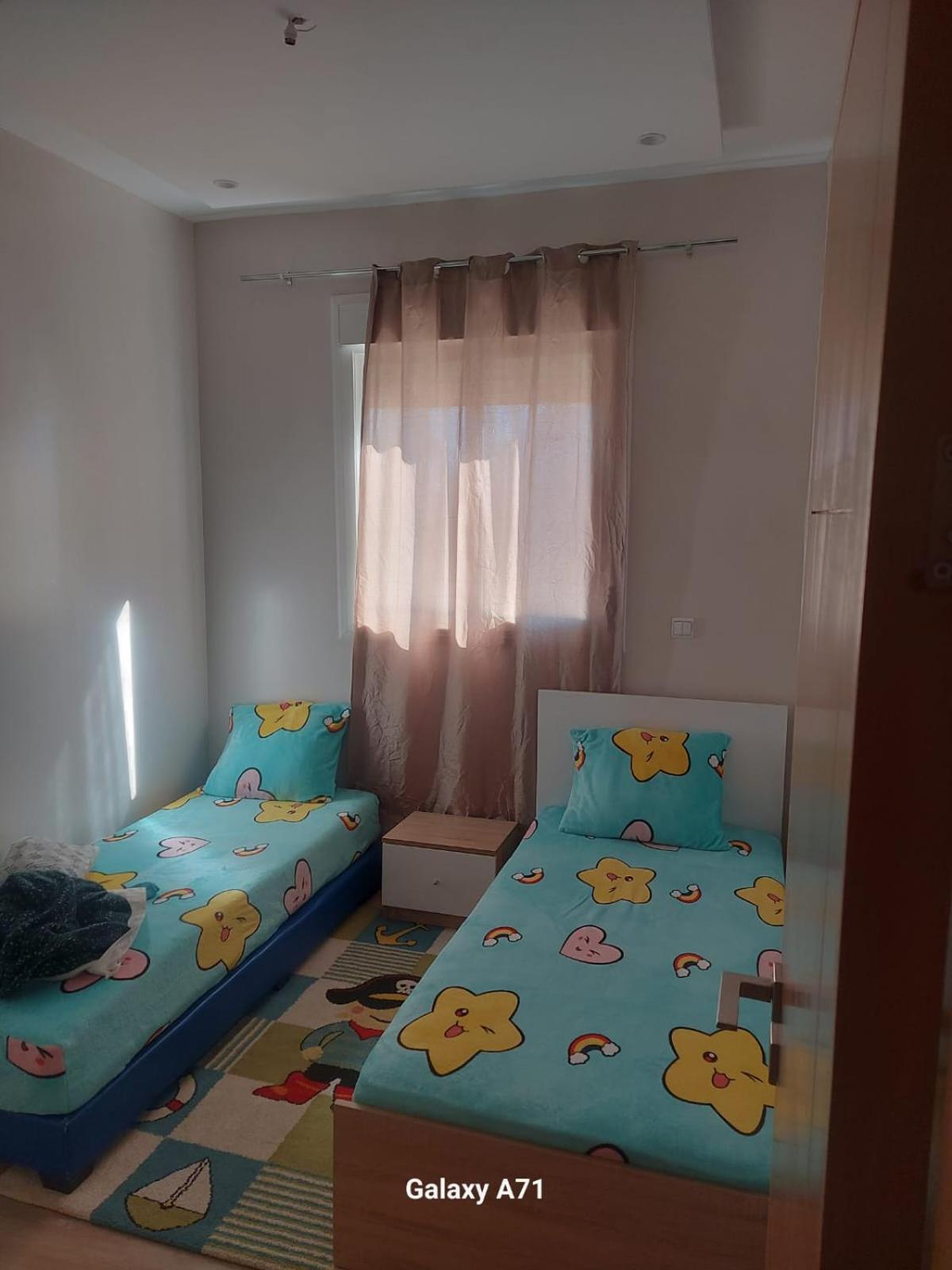 Apartment Est Nouveau Et Propre,au Centre Marrakech