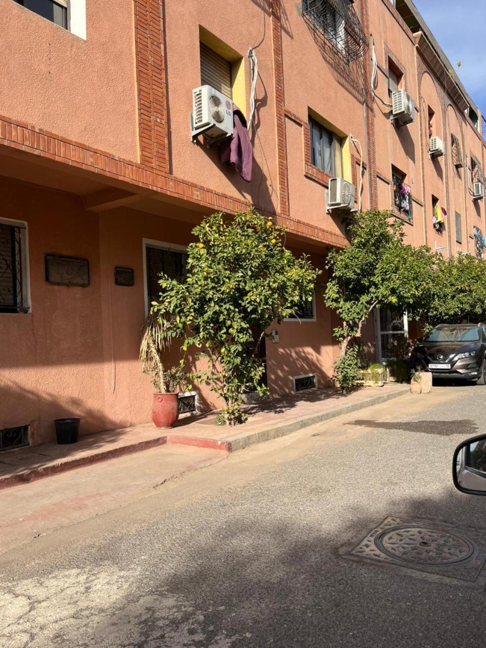 Family Near Train Station Apartment