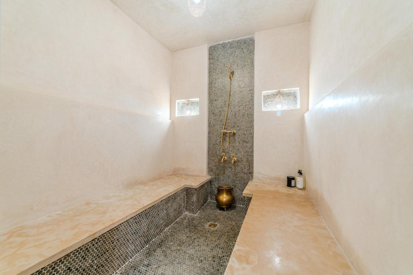 Dar Davia - Jacuzzi Rooftop - Breakfast Riad Marrakesh