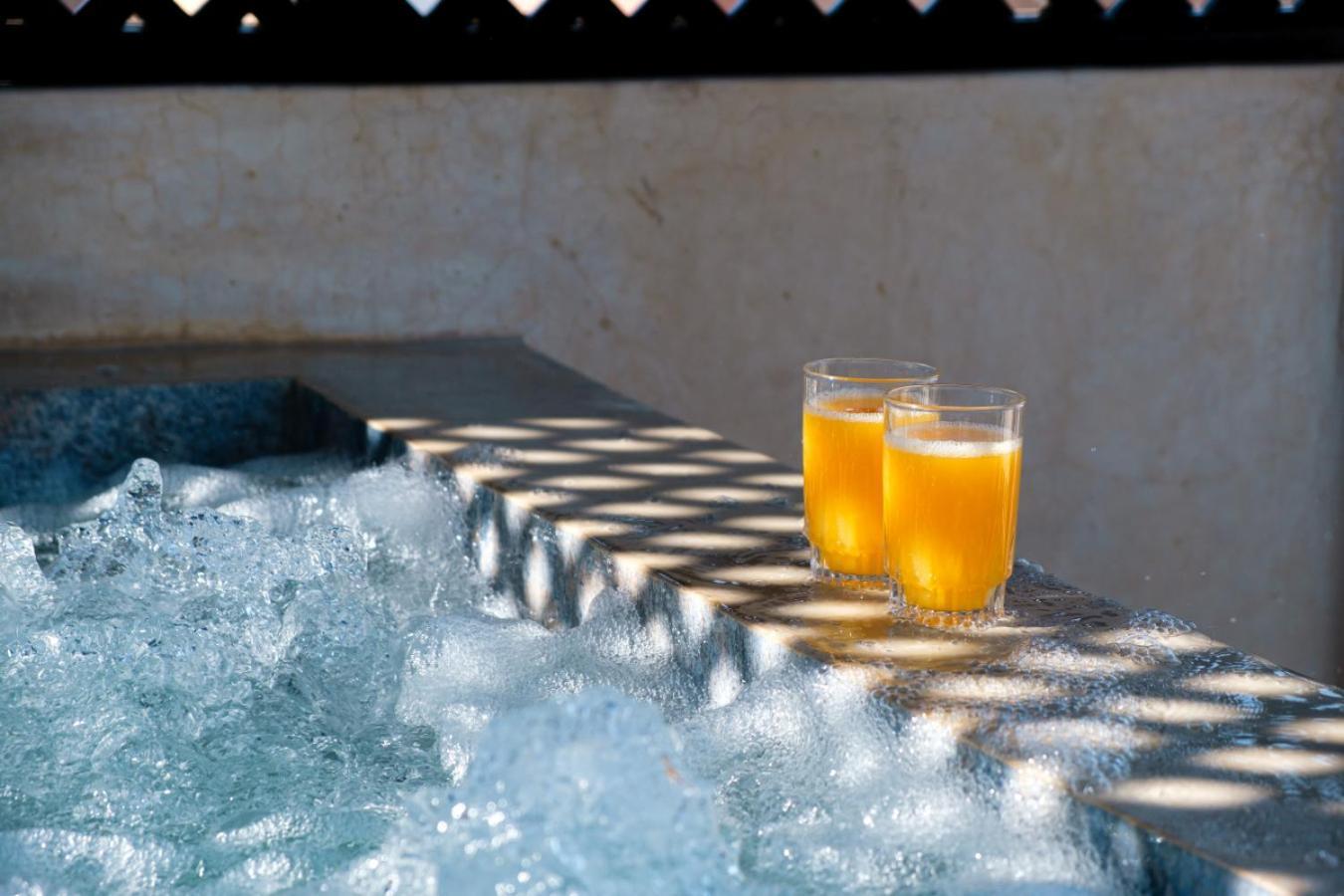Riad Dar Davia - Jacuzzi Rooftop - Breakfast Marrakesh