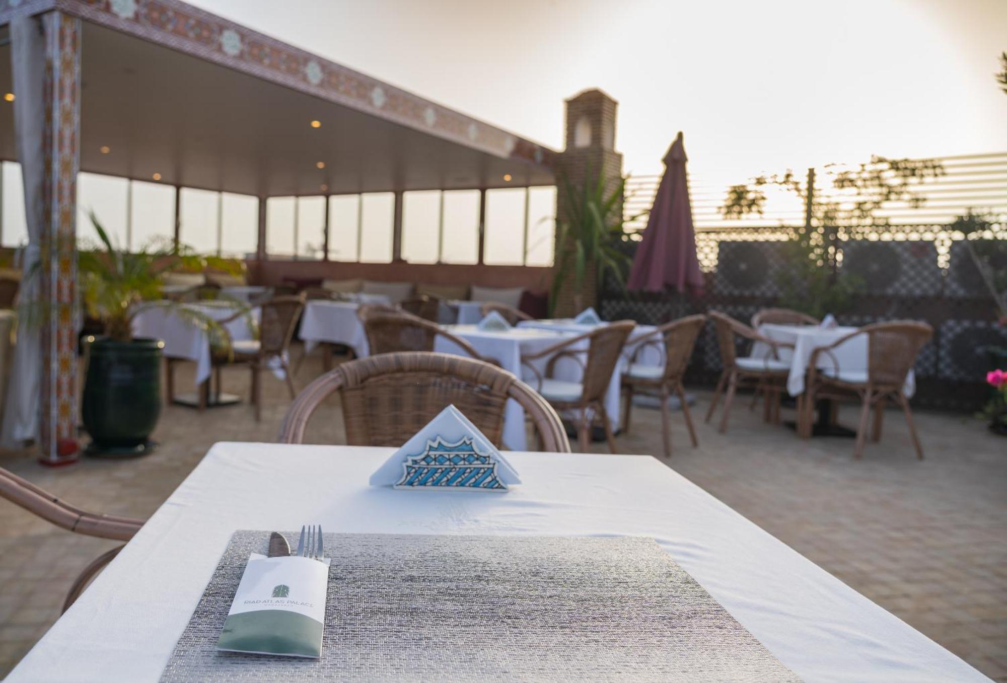 Riad Atlas Palace &
