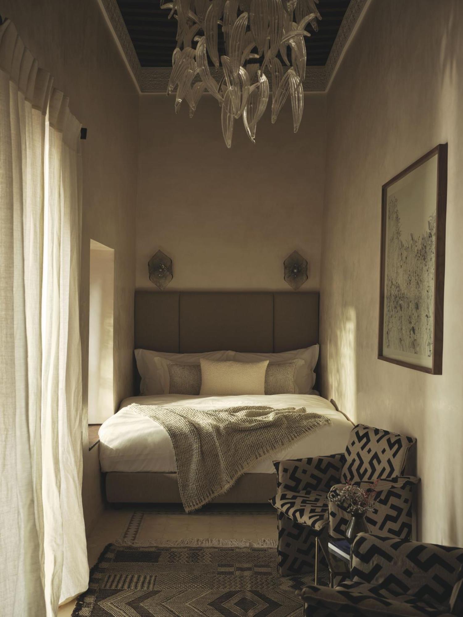 Izza Marrakech Hotel *