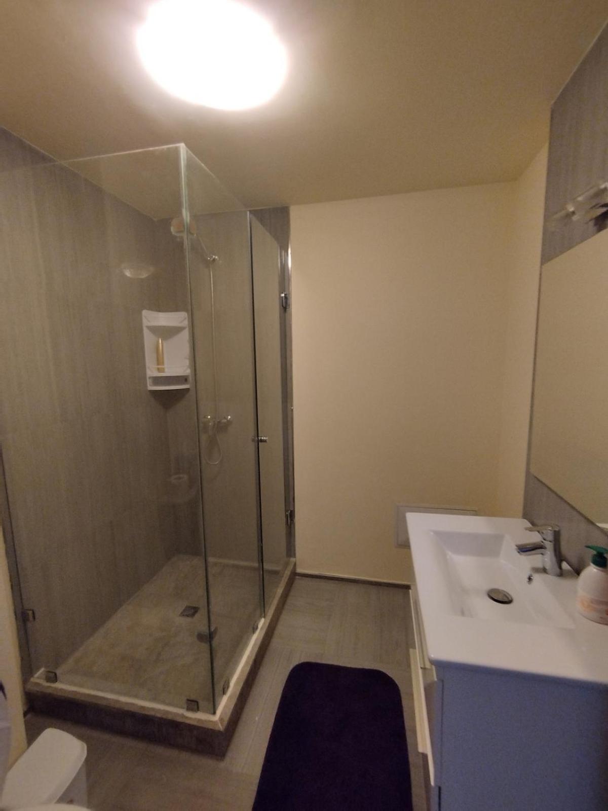 Apartamento Calme, Proche De Toutes Commodites