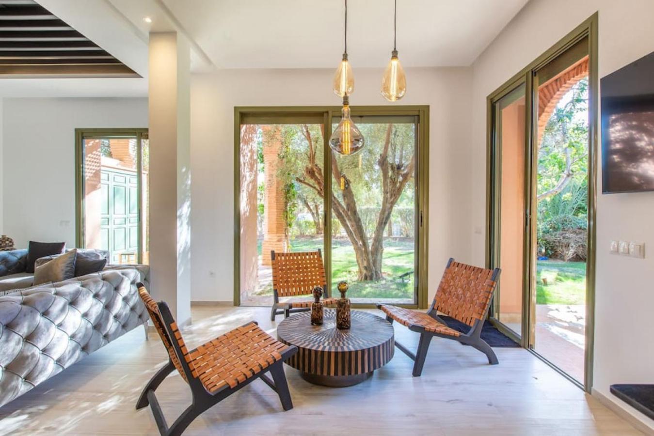Luxe Et Detente Standing Piscine Apartment *