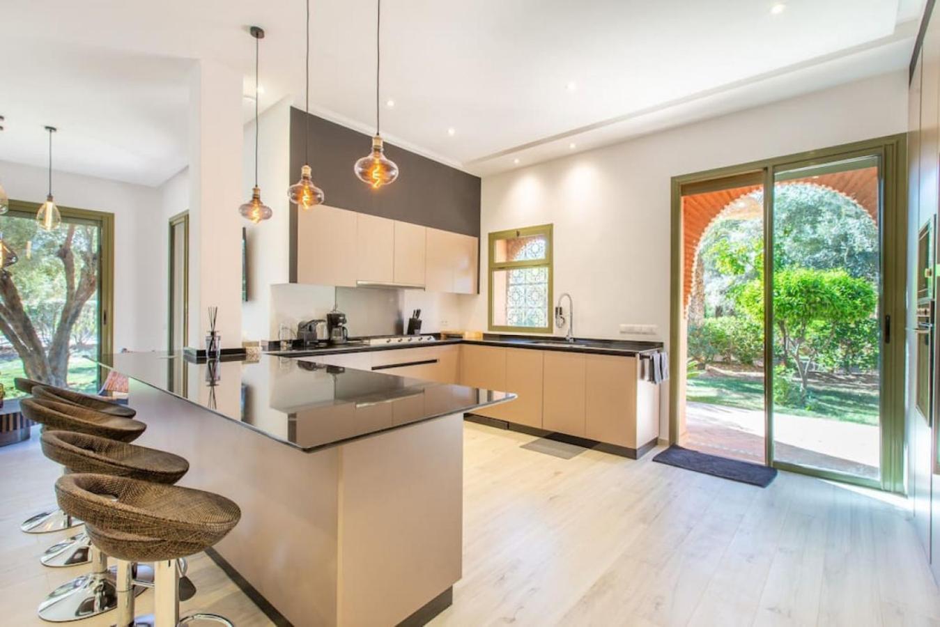 Luxe Et Detente Standing Piscine Apartment