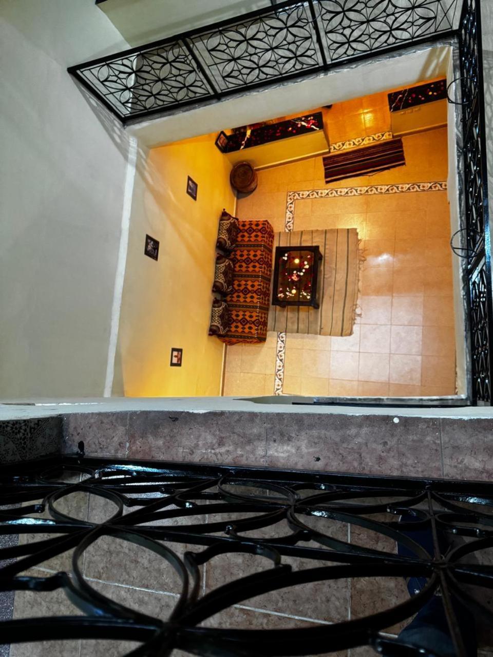Dar Malak *