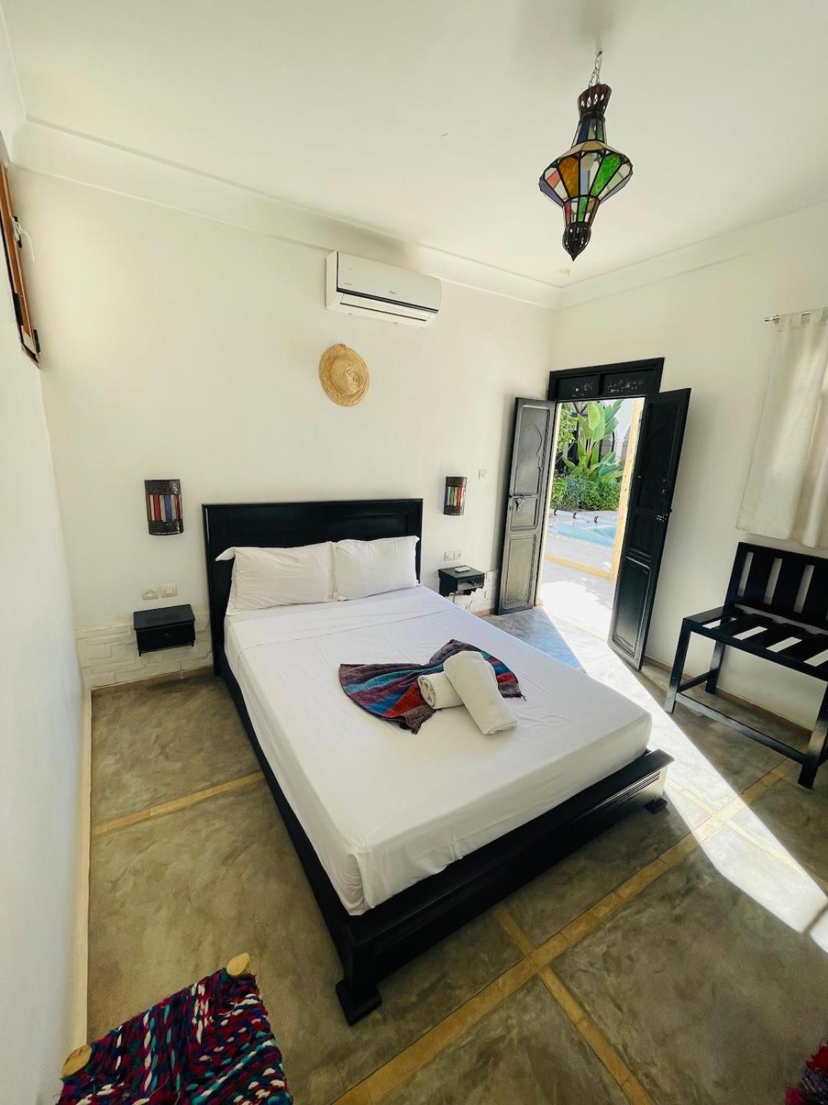 Run Marine, Elegant Private In Marrakech With Heated Pool Option Marrakesh