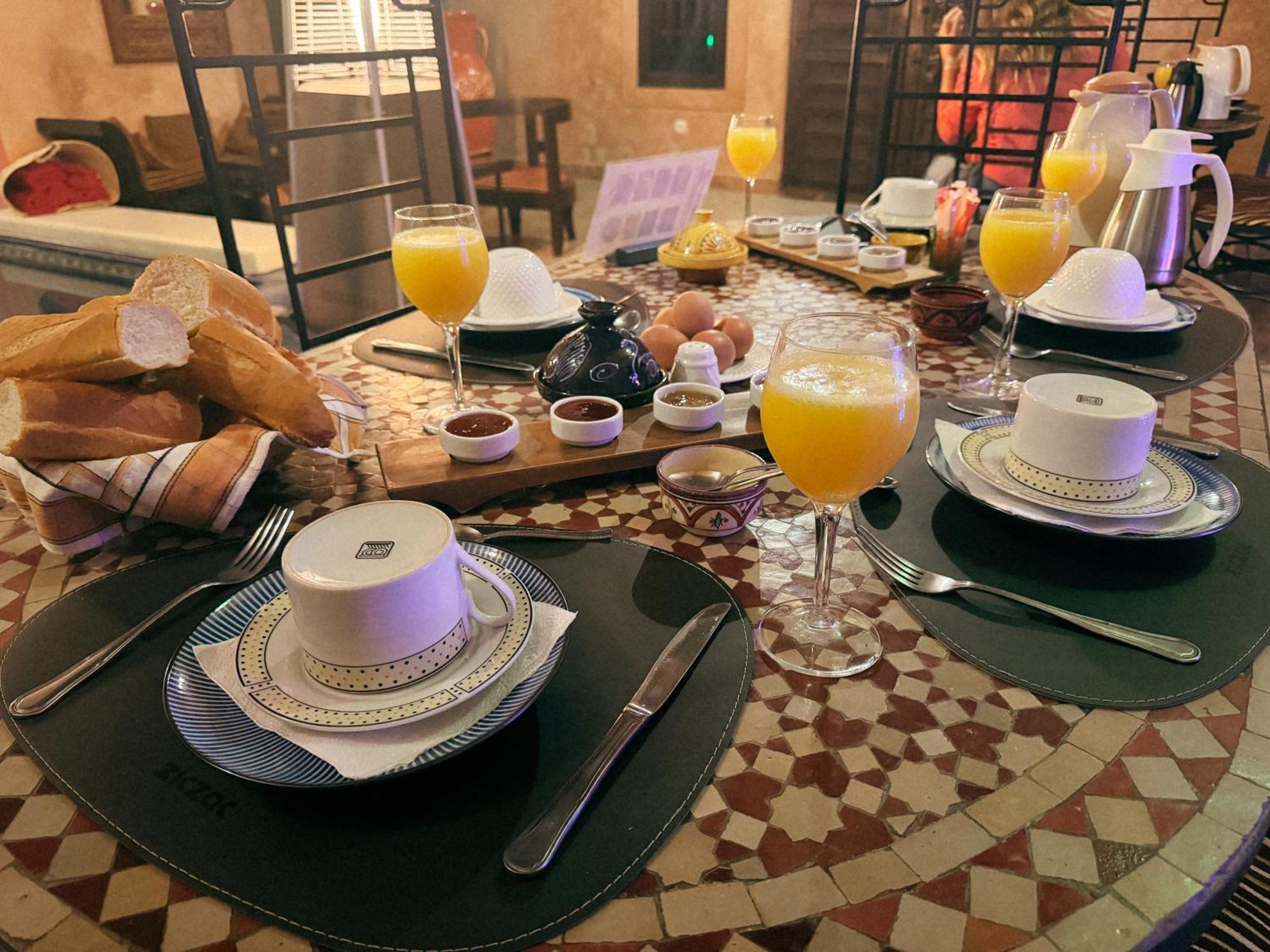 Bed & Breakfast Lapis-lazuli