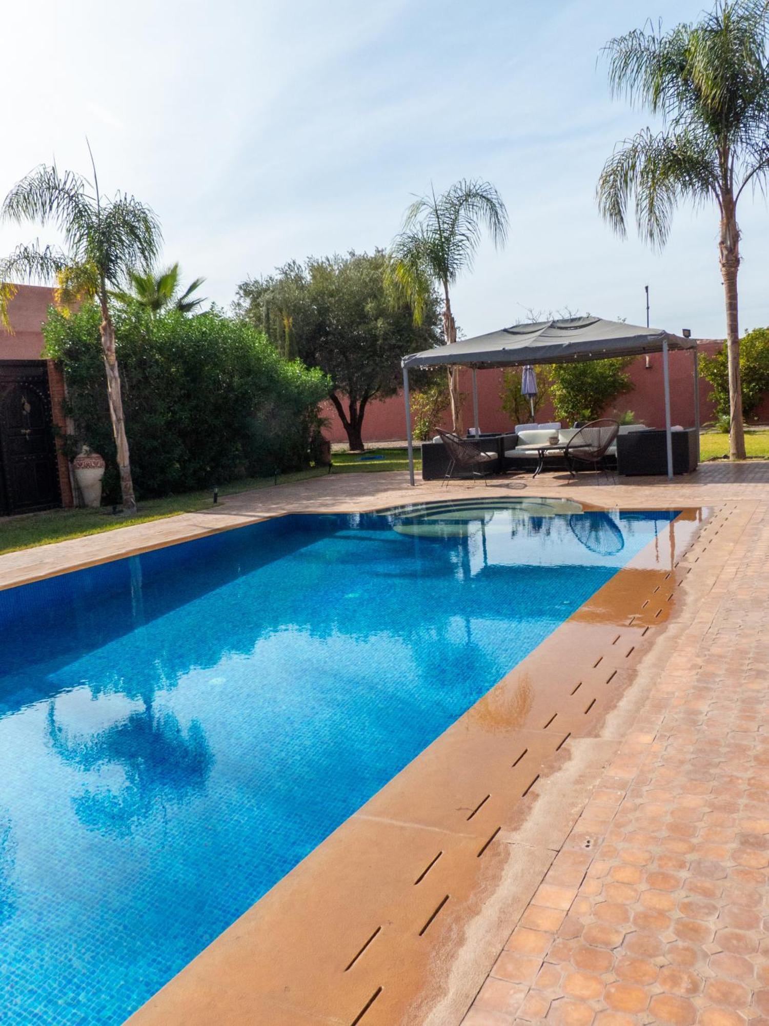 Msholidays 3 Palmiers Privatisee Piscine Marrakech *