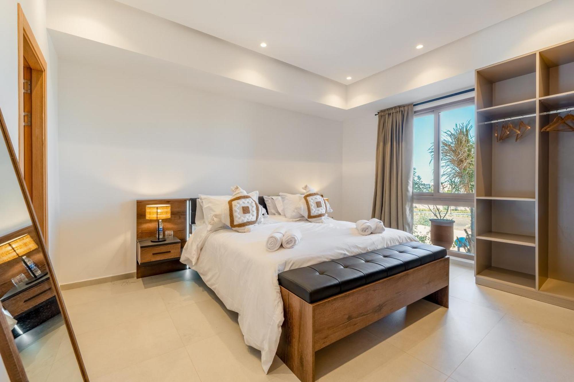 Dar Yas, Luxe A 15min Du Centre Avec Piscine Chauffee, Cuisiniere, Chauffeur, Air Hockey, Ping-pong & Jeux De Societe Villa *